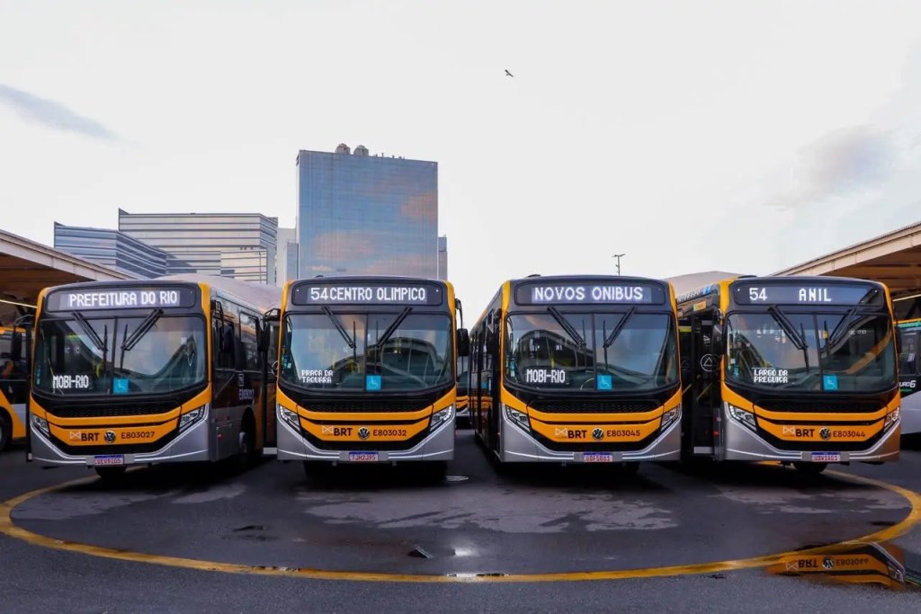 Ônibus de BRT